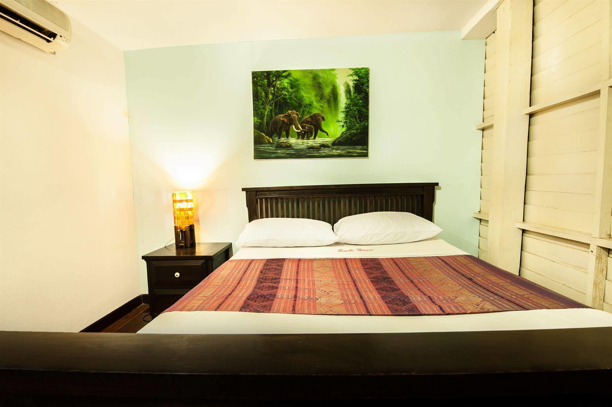 Smile House Boutique Hotel Chiang Mai Exterior foto