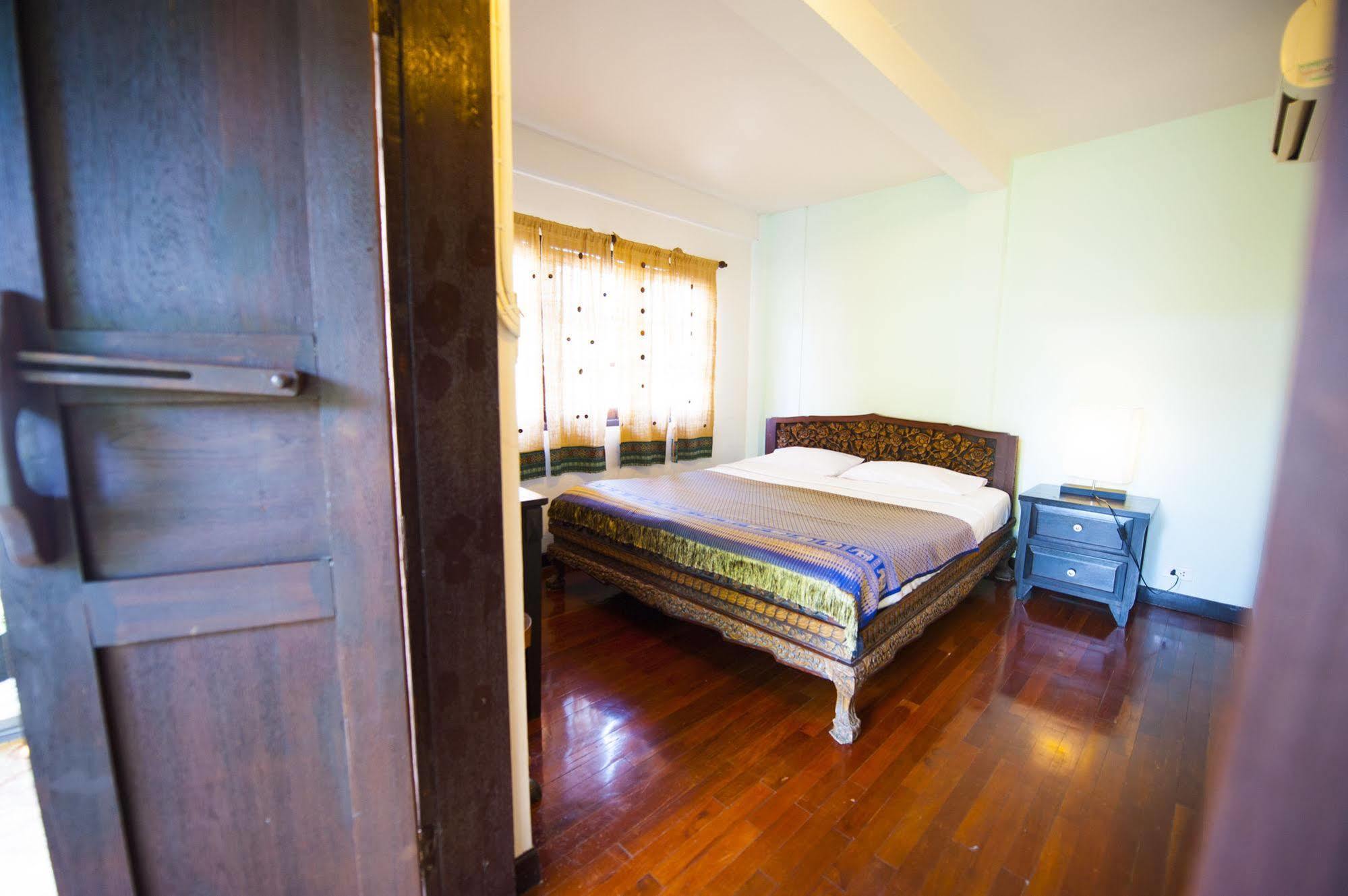 Smile House Boutique Hotel Chiang Mai Exterior foto