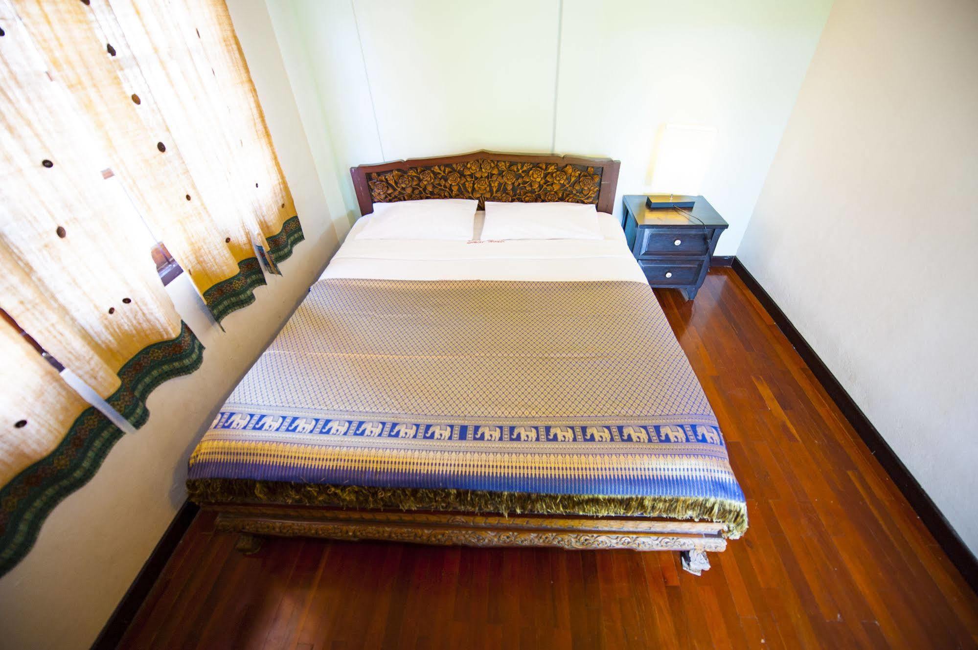 Smile House Boutique Hotel Chiang Mai Exterior foto
